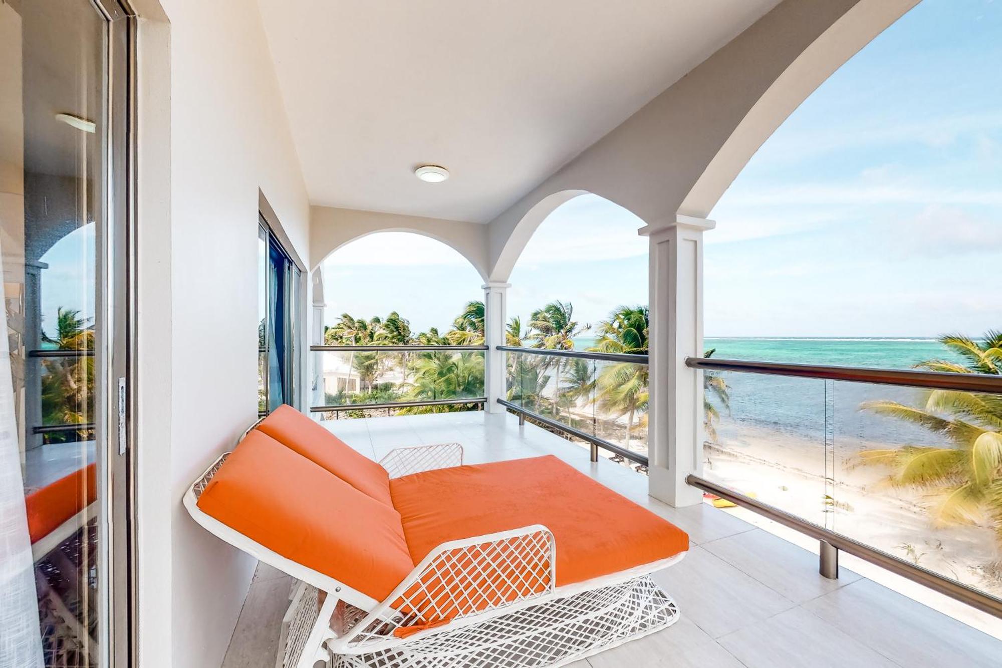 Blue Water Beach Villas San Pedro  Ruang foto