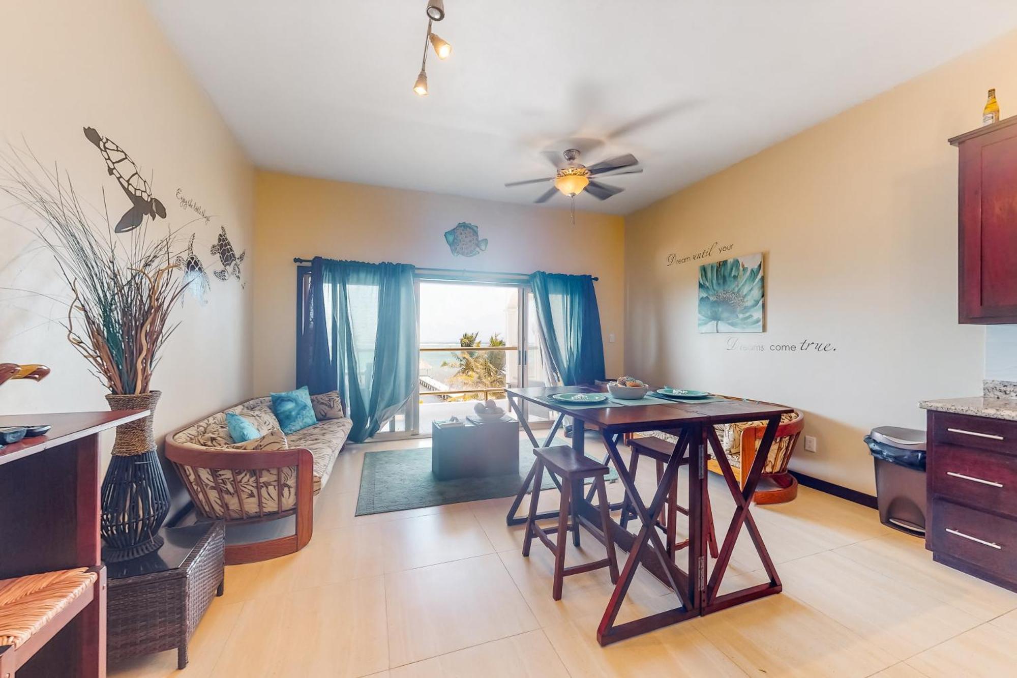 Blue Water Beach Villas San Pedro  Ruang foto